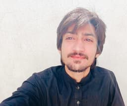 Ali Shuja's testimonial - UHS Class of 2025